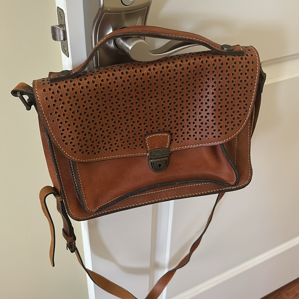 Patricia Nash crossbody leather bag